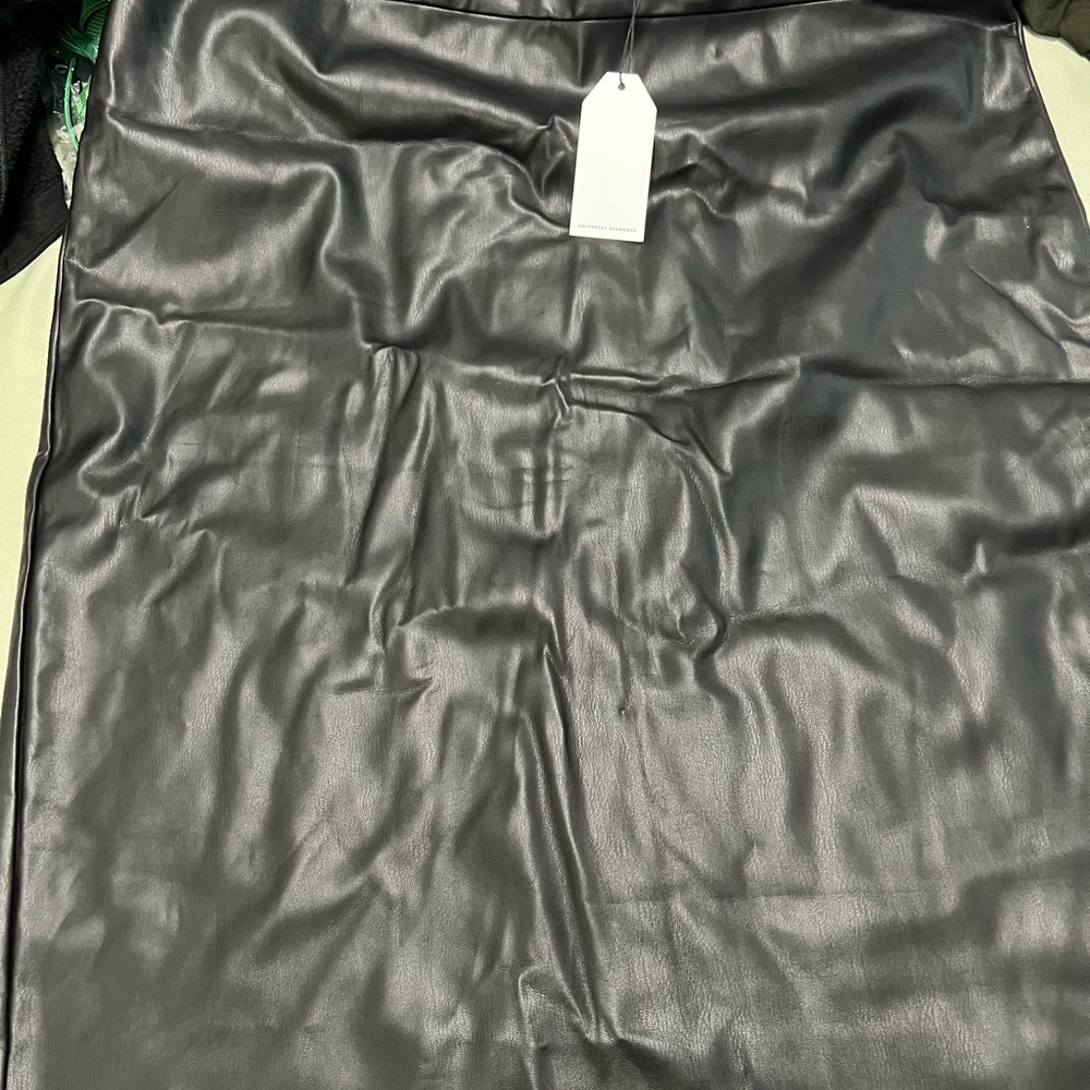 Universal Standard Sillaro Skirt Faux leather